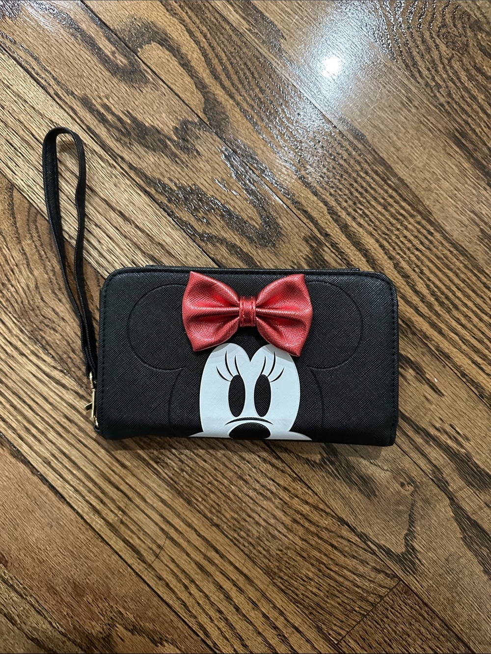 Disney Minnie Mouse Black Wallet with Red Bow Wristlet